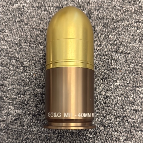 COPY - 40MM Shells Salt and Pepper Shakers - Picture 2 of 9